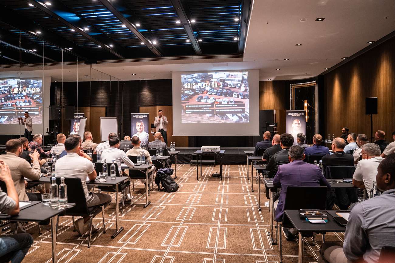 Der Veranstaltungssaal im Hyatt Regency Düsseldorf während eines Vortrags